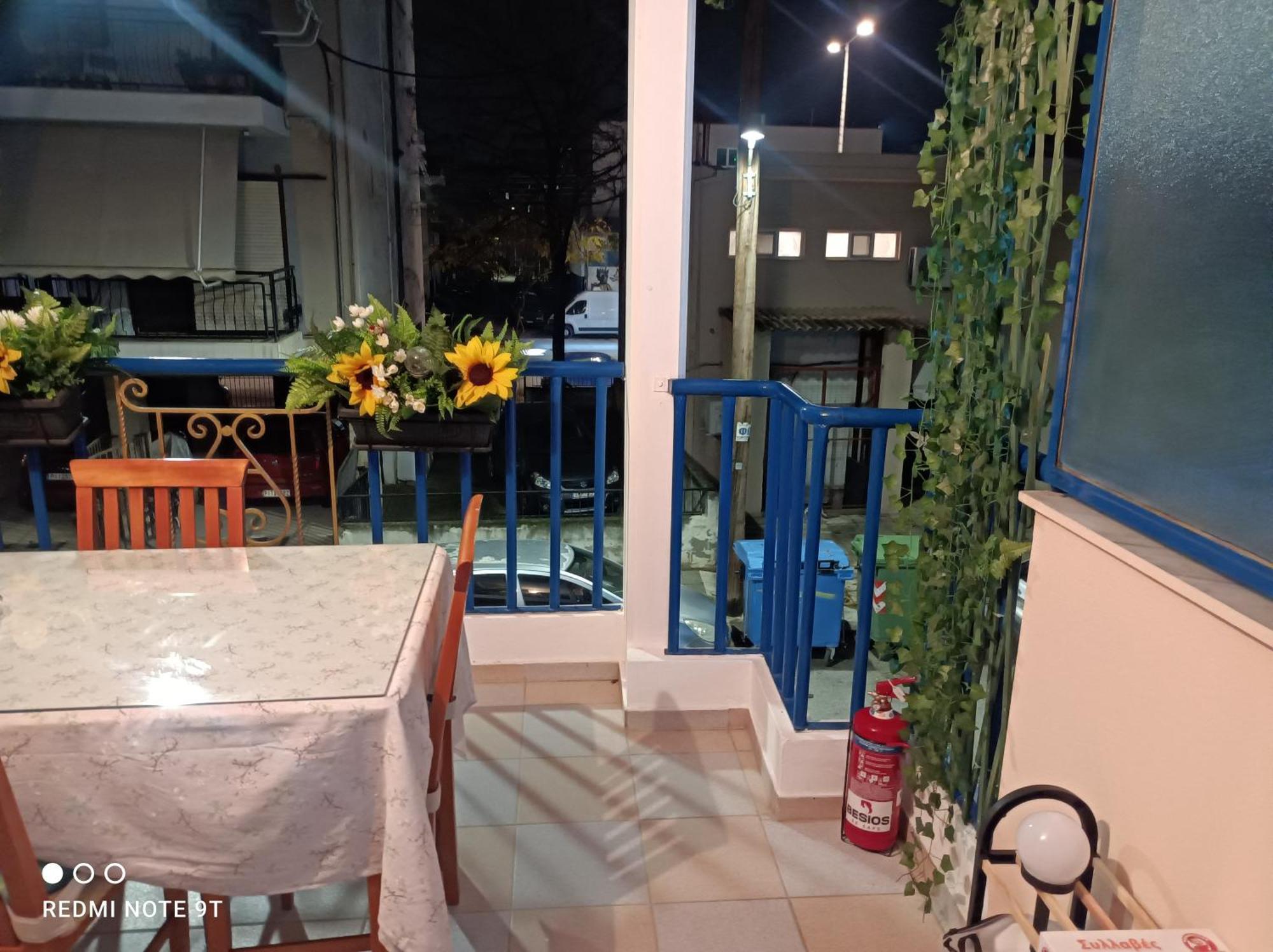 Central Sweet Home 拉里萨 外观 照片